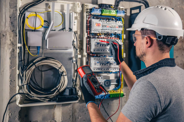 Best Licensed Electrician  in Round Lake Heights, IL
